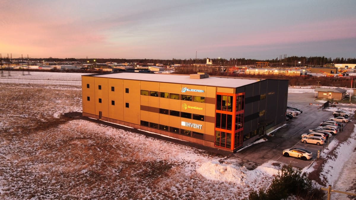 Kombinationslokal med kontor, lager och verkstad i Västerås